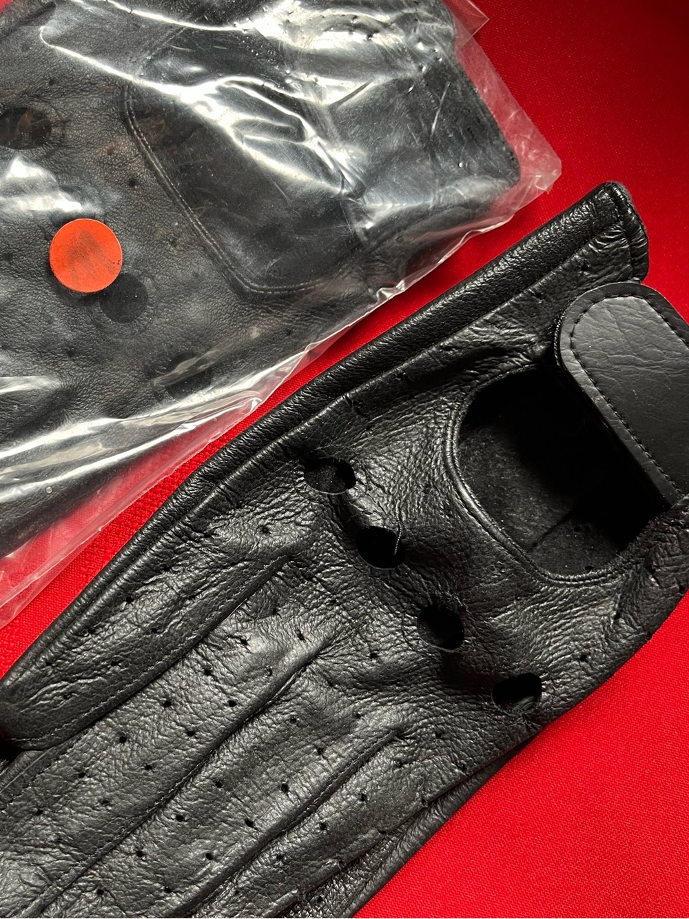 Medium Black Driving Gloves